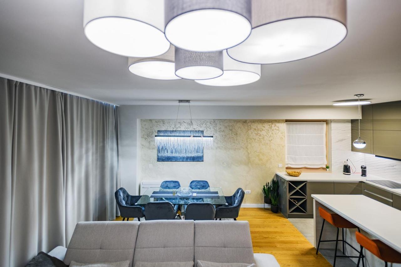 Luxury Apartment Sunset Zadar - With Garage And Balcony Exterior photo